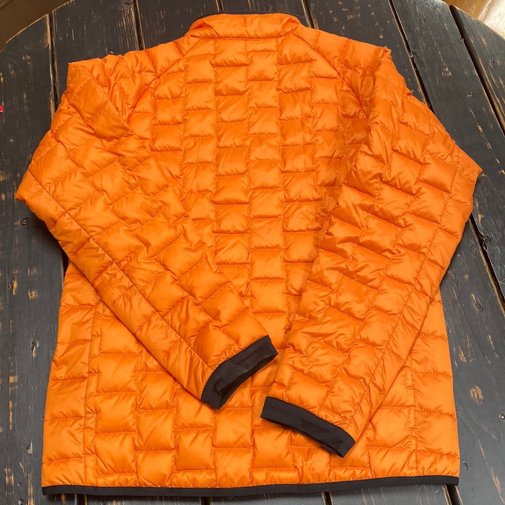 Mountain Hardware Orange Ultralight Down Jacket - image 5